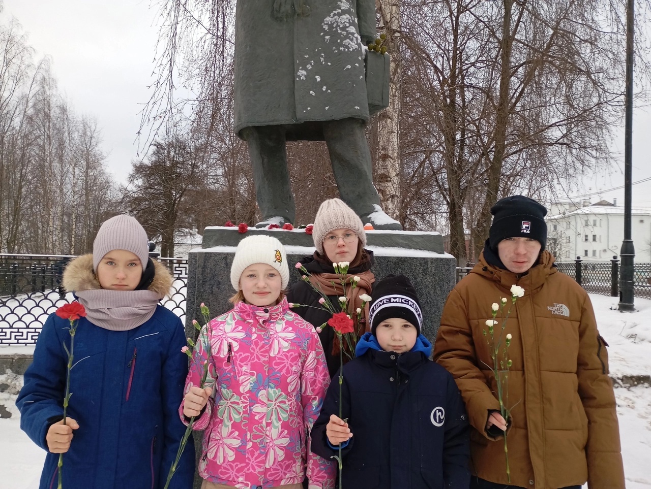 В ПЕРВЫЕ ДНИ ЯНВАРЯ ОТМЕЧАЕТСЯ ДЕНЬ РОЖДЕНИЯ Н.М. РУБЦОВА