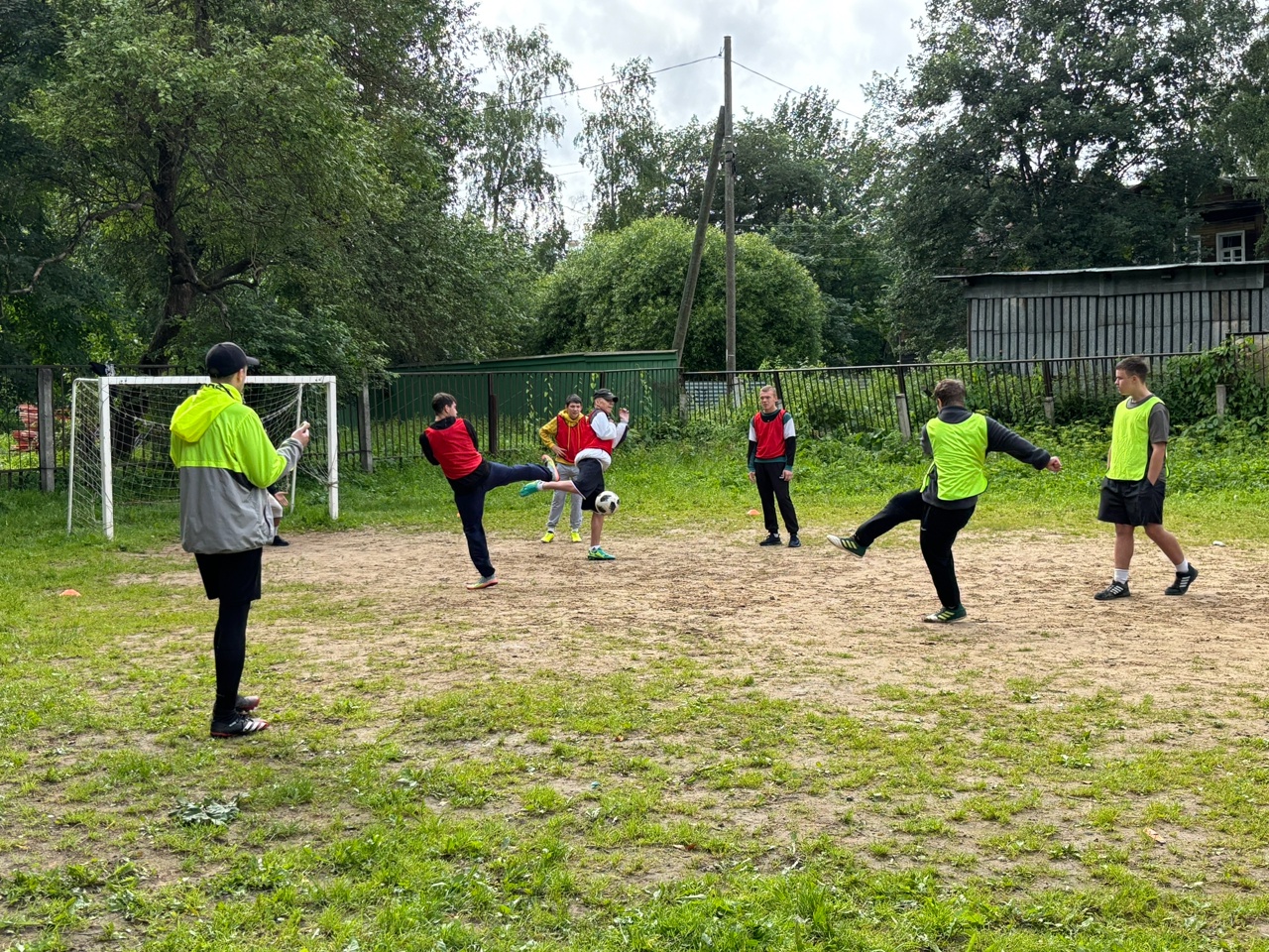 ФУТБОЛ - ЭТО БОЛЬШЕ ЧЕМ ПРОСТО ИГРА